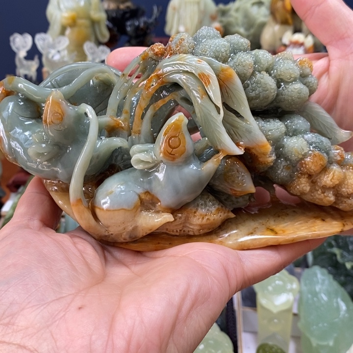 未镶嵌蛇纹石玉（覆膜）珠宝奇石?*K