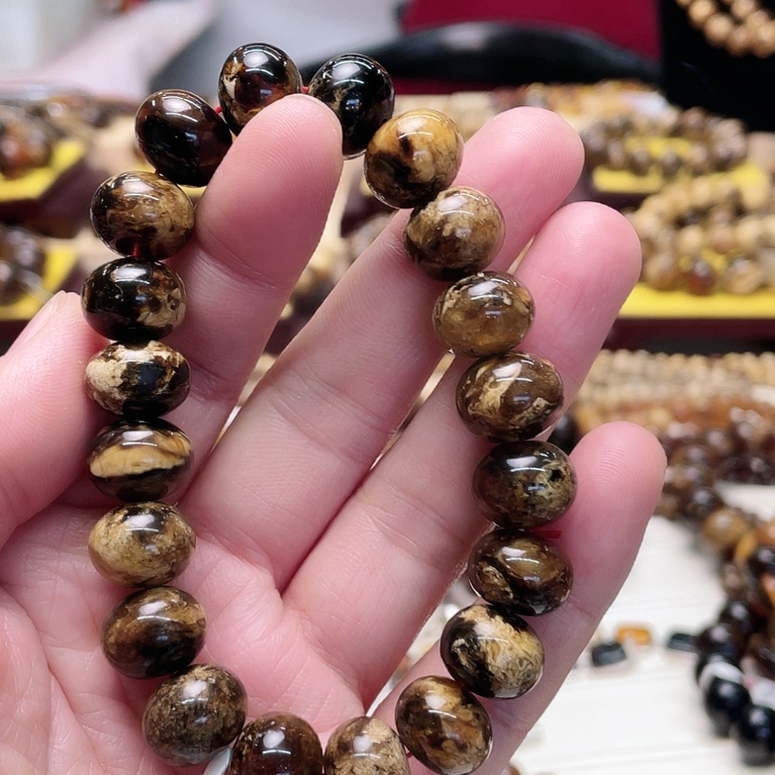 琥珀裸石未镶嵌*️**十三11174