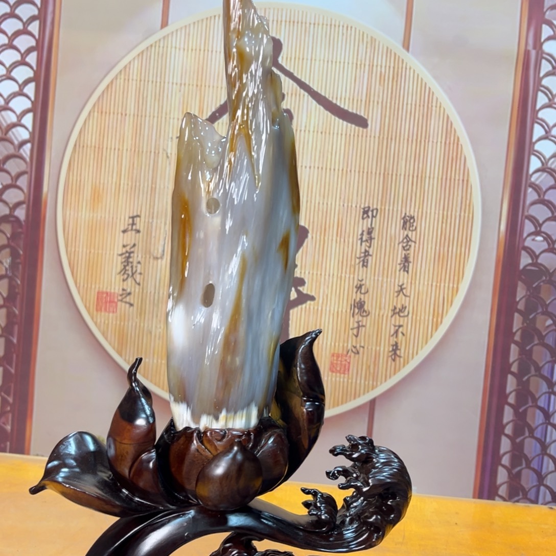 硅化玉（树化玉）未镶嵌摆件