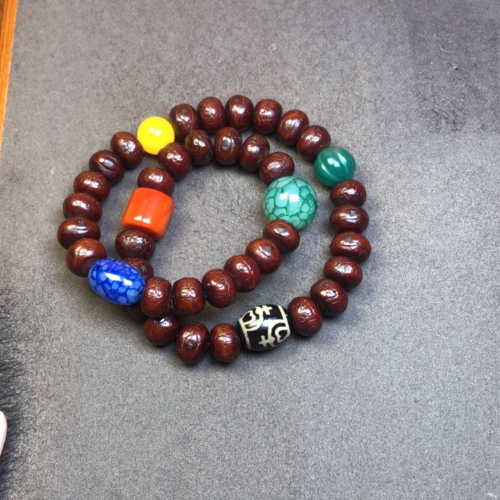 凤眼菩提吊坠扎**娃凤眼