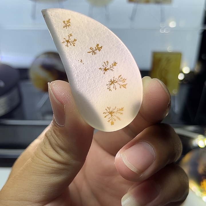 伊***5未镶嵌吊坠(不含链)玛瑙/玉髓