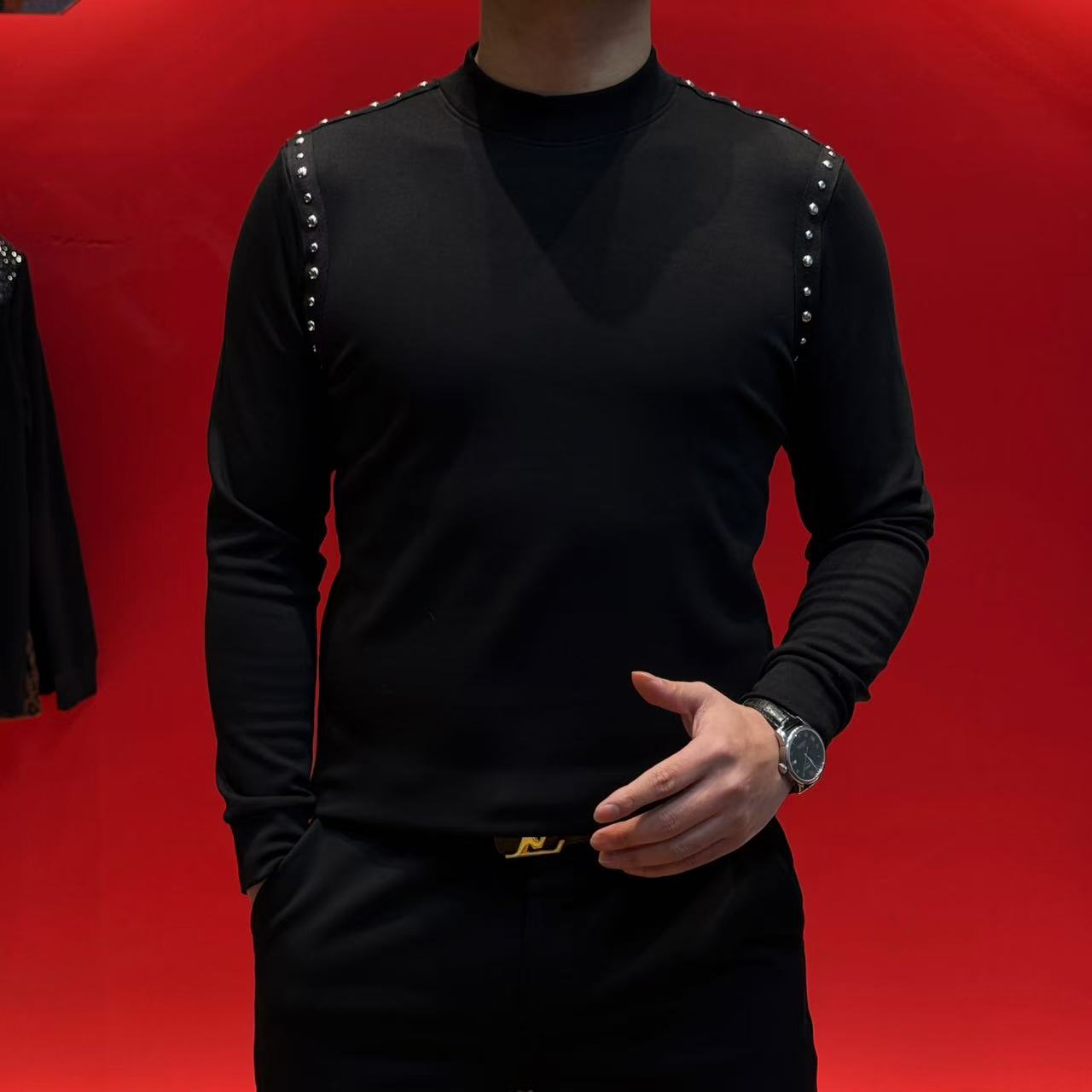 2025款铆钉不会掉时尚打底衫加绒加厚面料柔软百搭修身