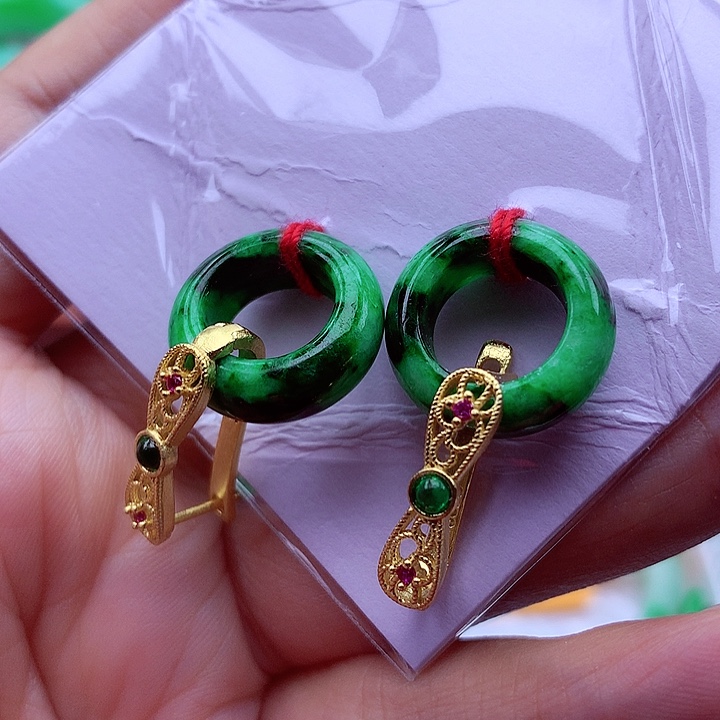 翡翠颈饰银S925镶嵌翡翠