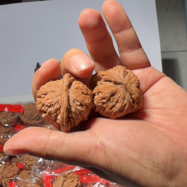 把件文玩核桃1043号汉高楼40-42mm