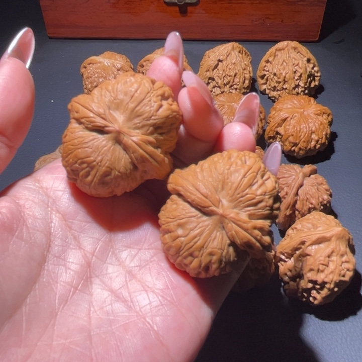 文玩核桃把件元宝43全品