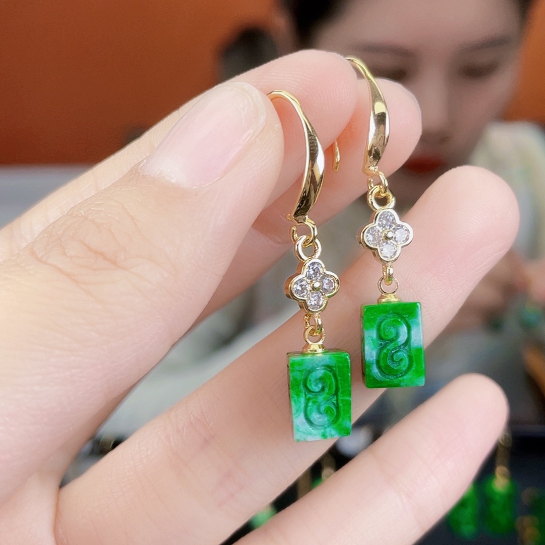 翡翠未镶嵌耳饰饰品