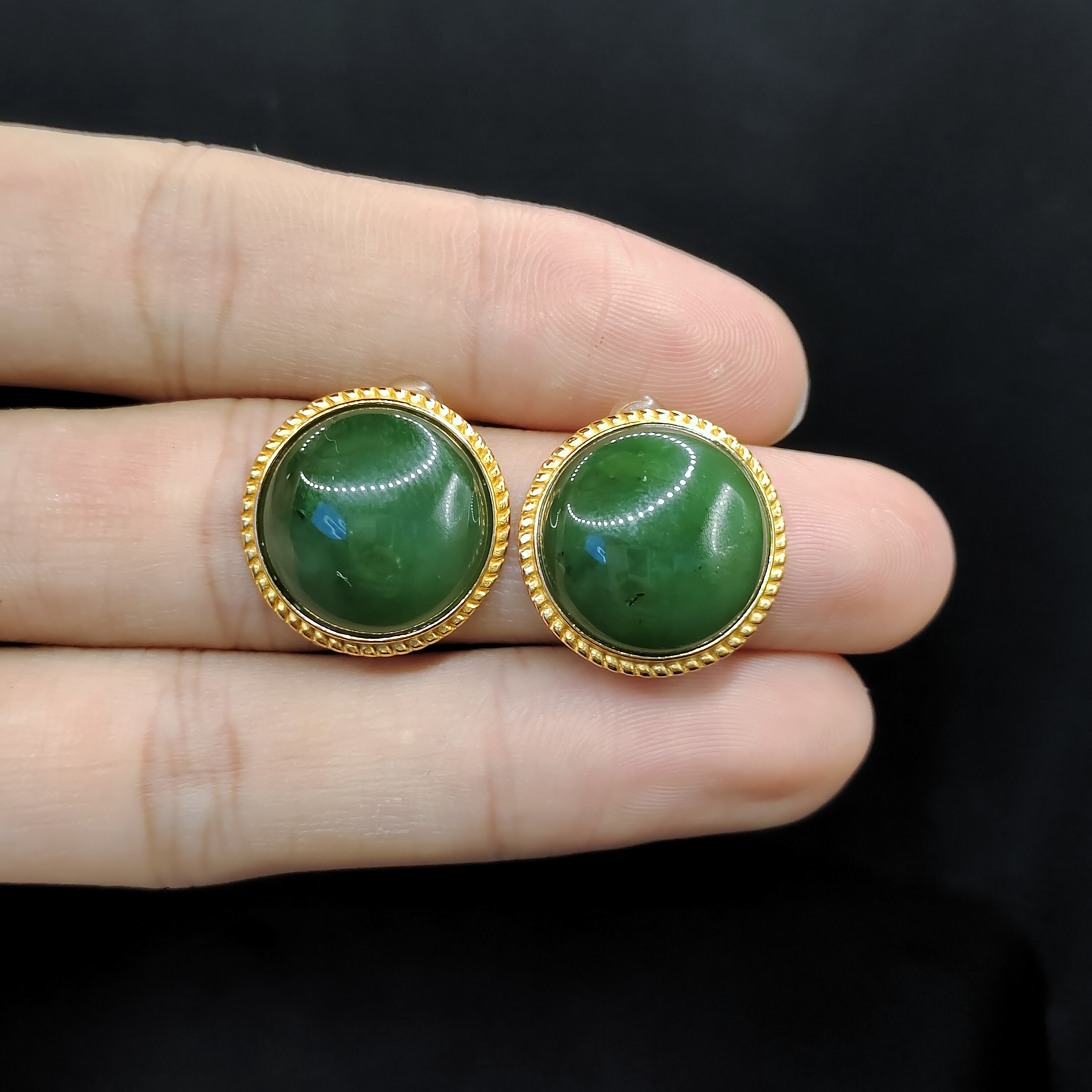 【老三珠宝】s925银和田玉蛋面耳钉X7-约15-8mm