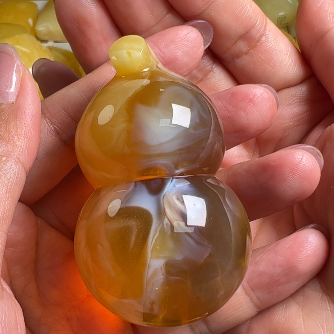 蜜蜡吊坠(不含链)未镶嵌无优化