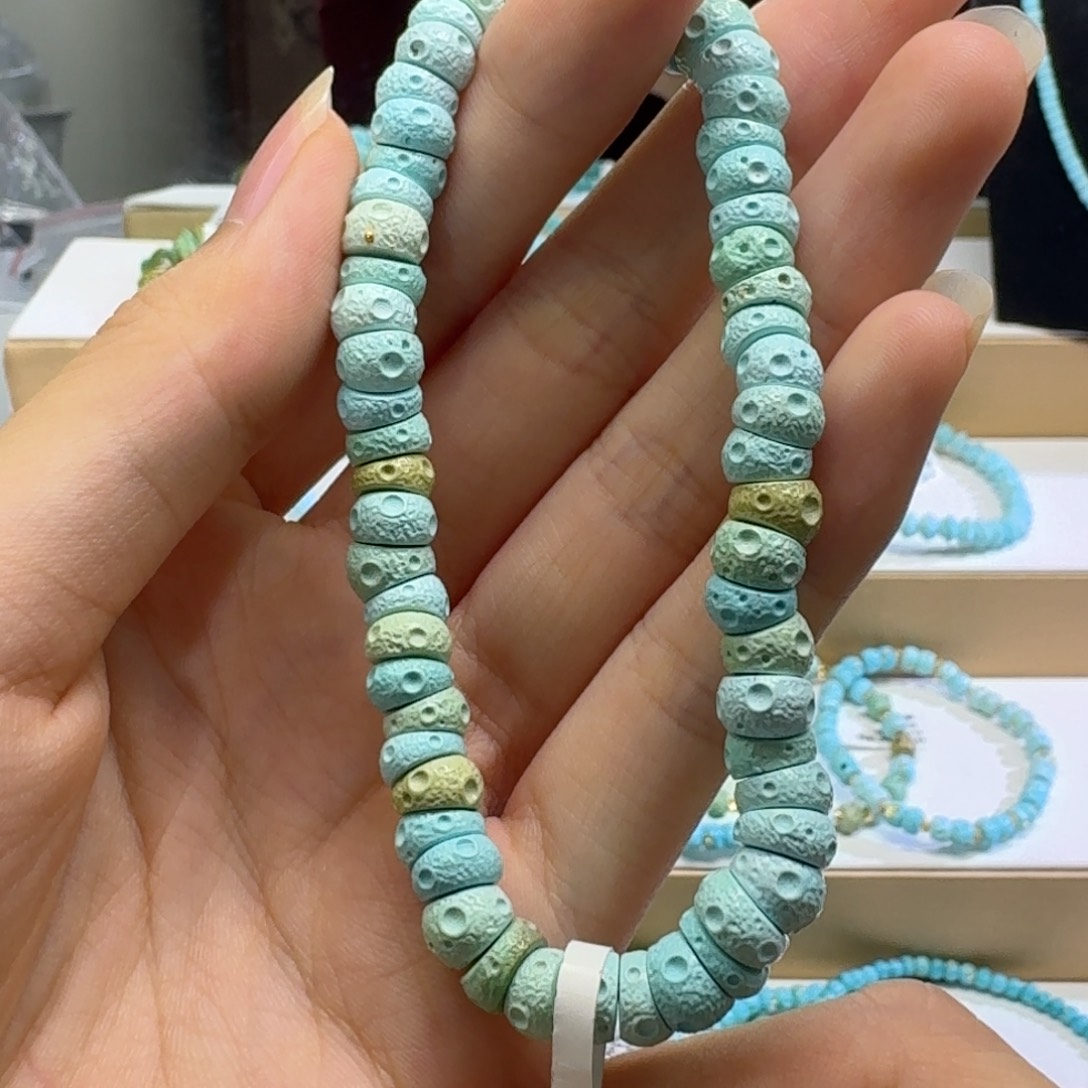 未镶嵌绿松石珠宝奇石