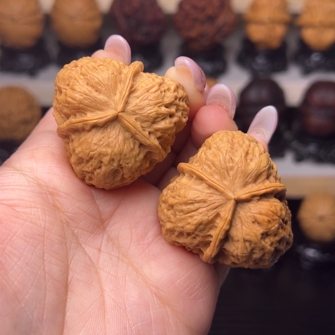 文玩核桃吊坠18z------41尺