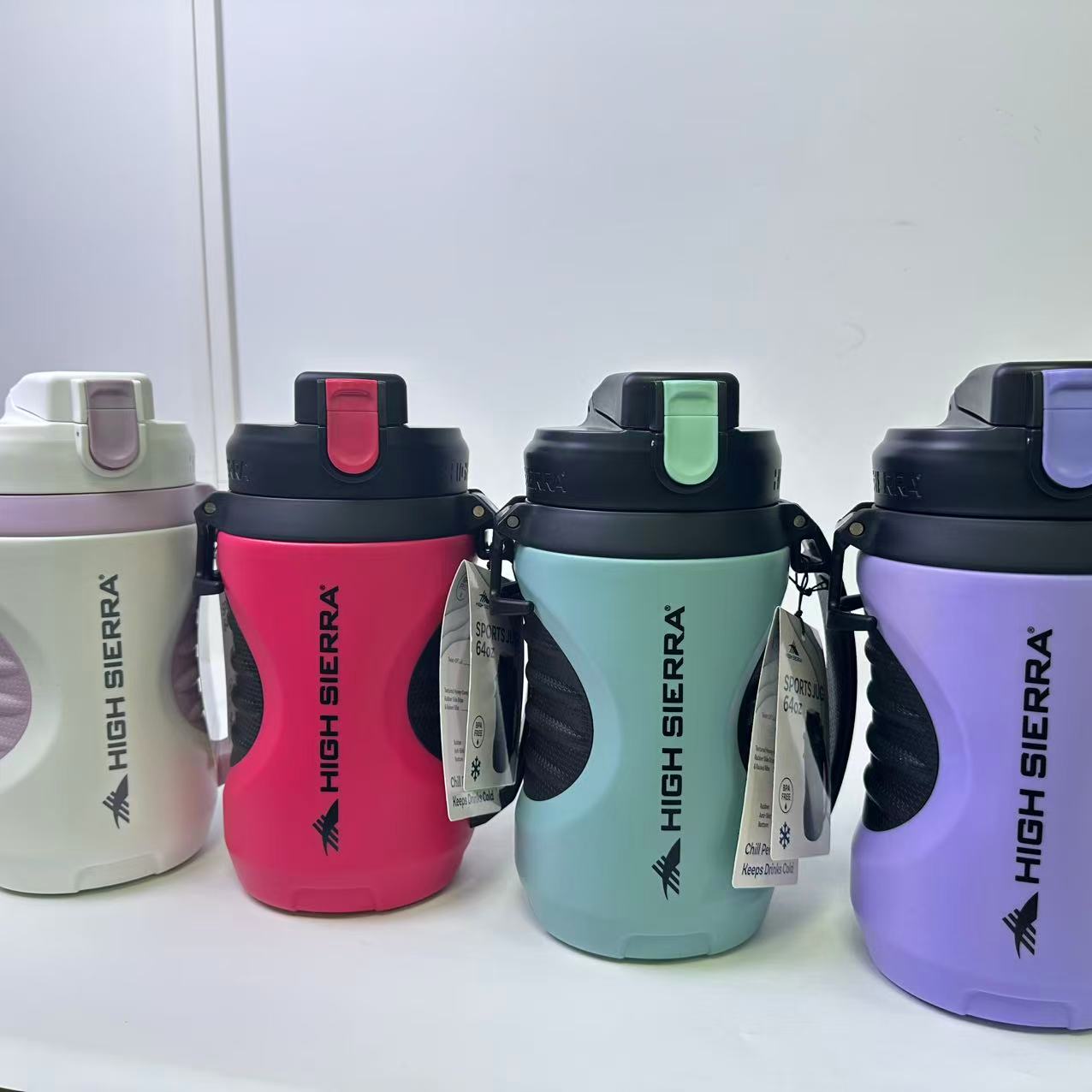 63860   运动水壶混色（1.9L）