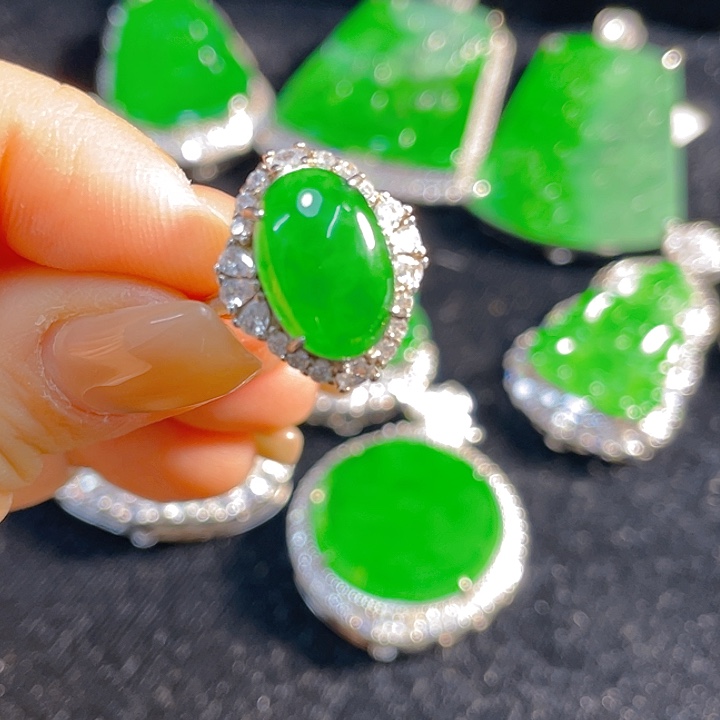 翡翠银S925镶嵌戒指翡翠