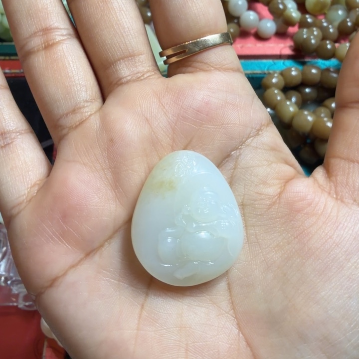 雅***音和田玉（糖玉）未镶嵌手链