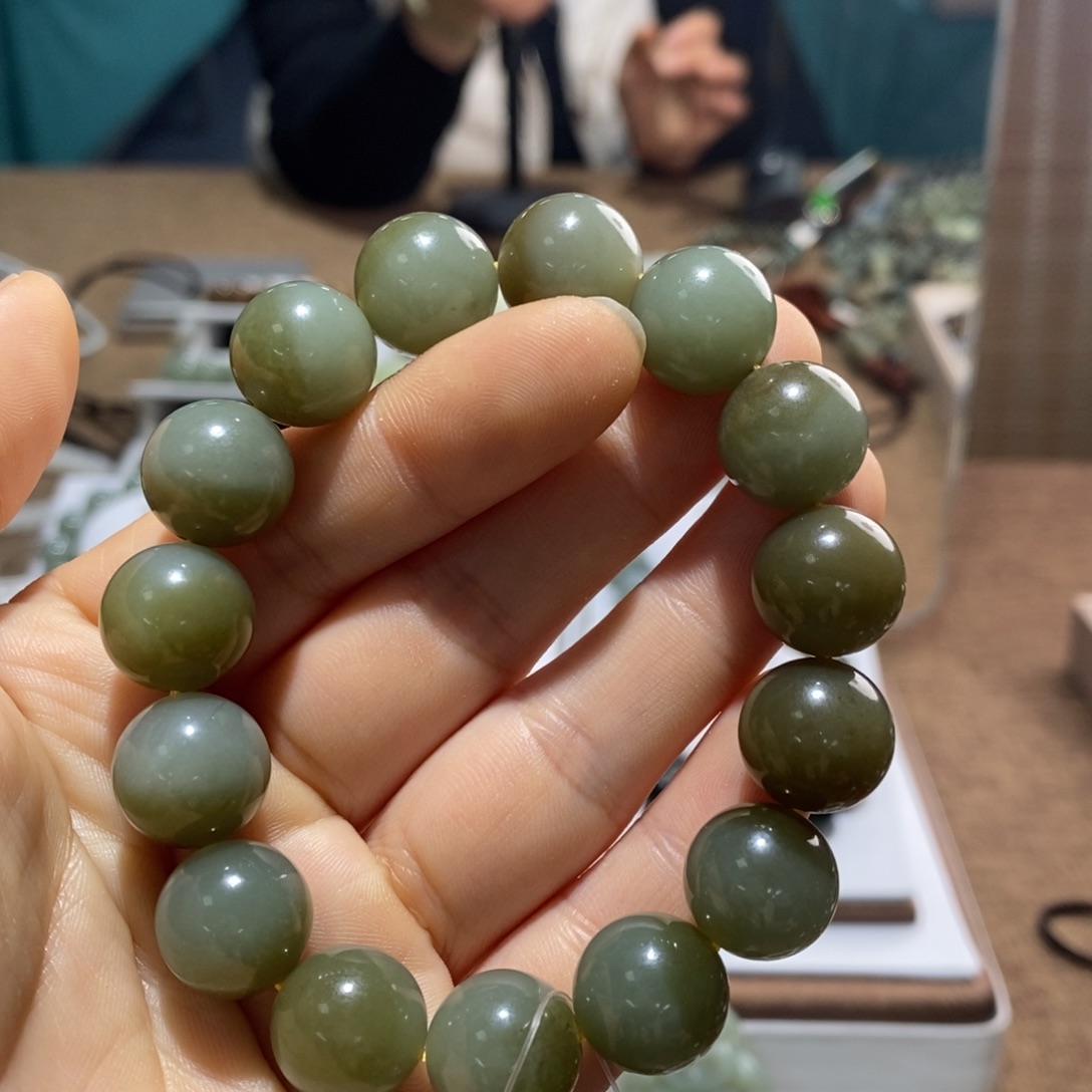 和田玉未镶嵌手链114