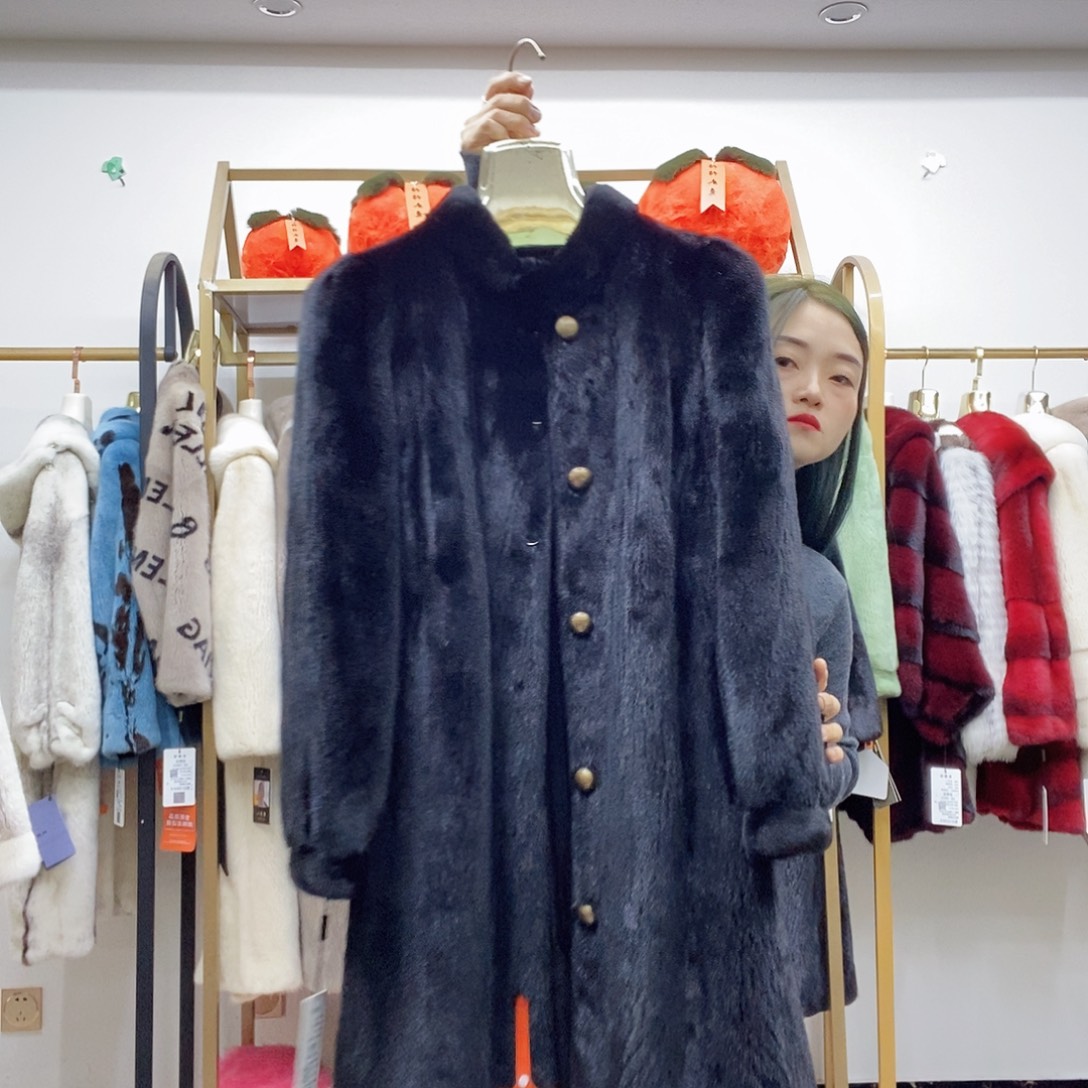 黑色108长均码女款外套