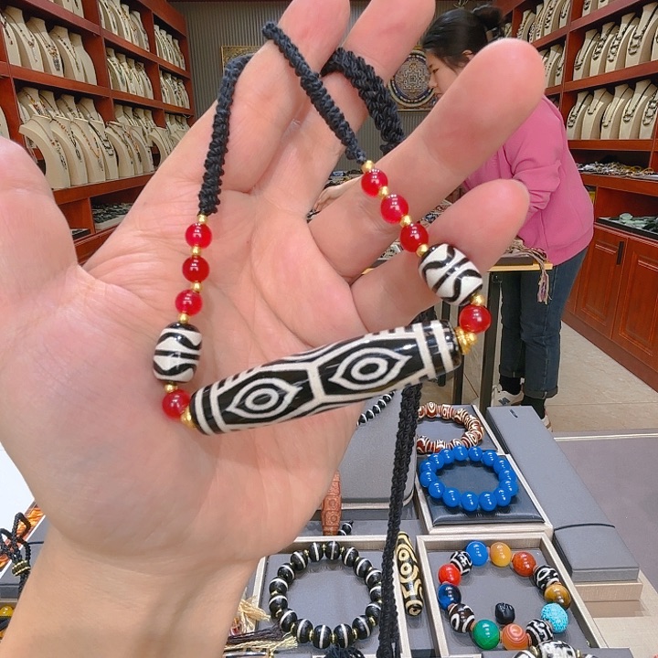 未镶嵌玛瑙/玉髓珠宝奇石