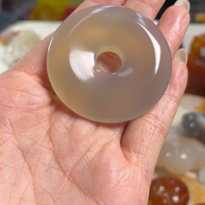 玛瑙/玉髓未镶嵌吊坠(不含链)