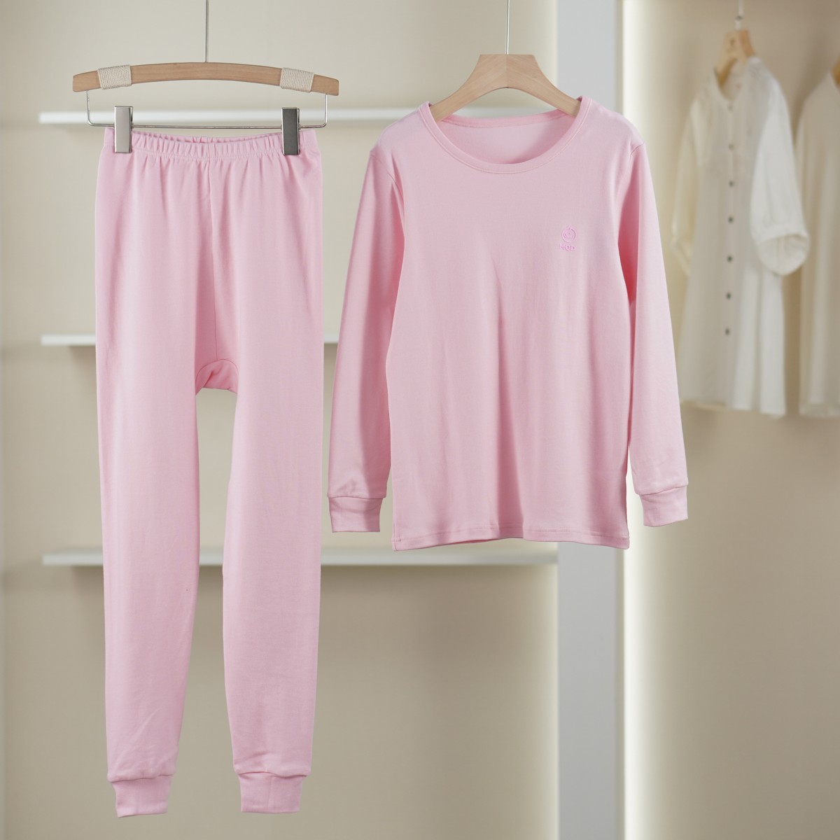 麦迪尚品 一路童行【马】3121110 女童春秋纯色棉毛家居服套装