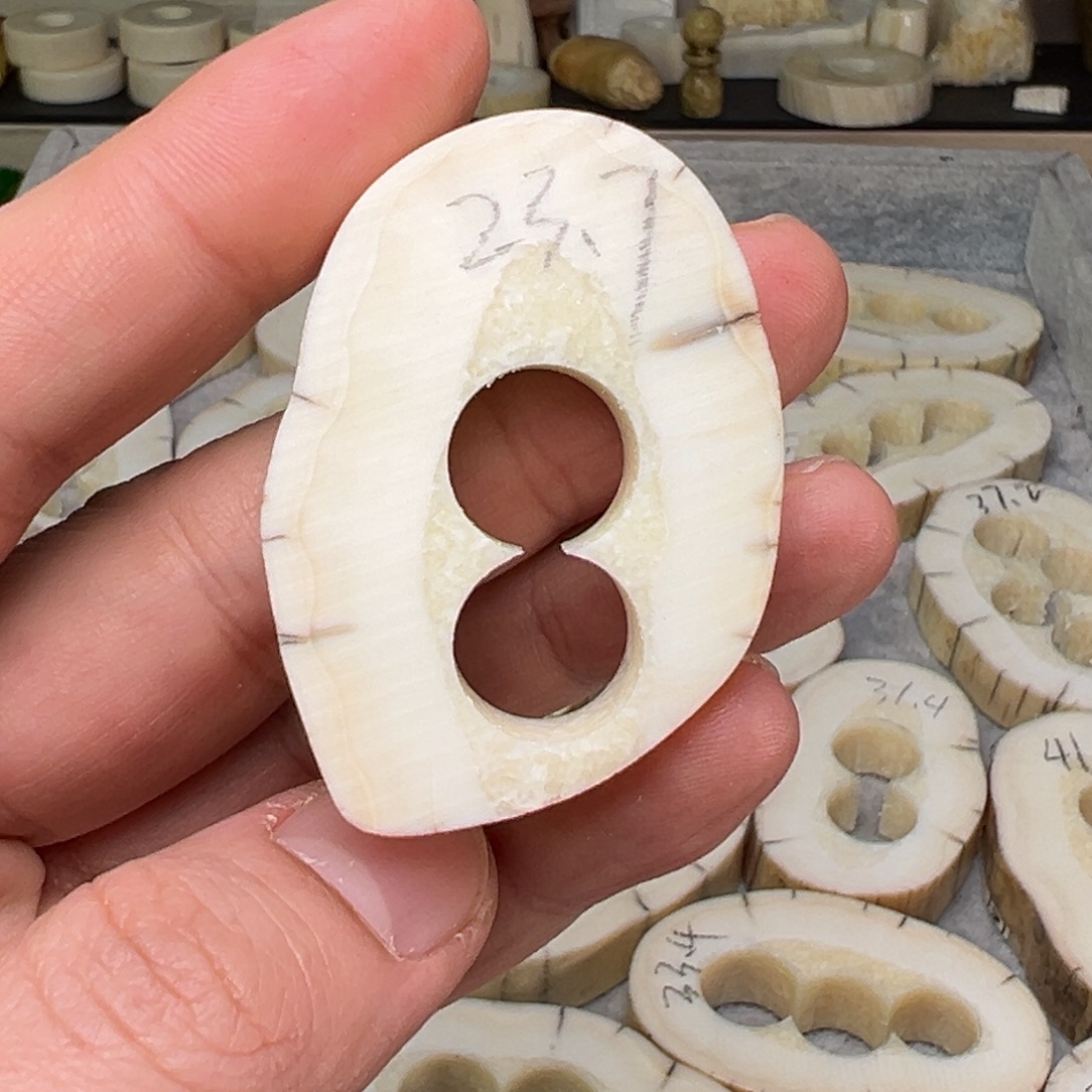 ****p大叶紫檀（黑酸枝木类）海胖圈子可做珠子把件挂件2370