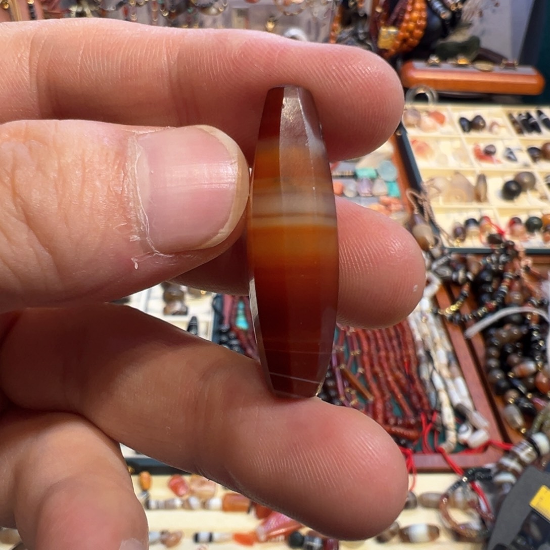 玛瑙/玉髓未镶嵌珠宝半成品