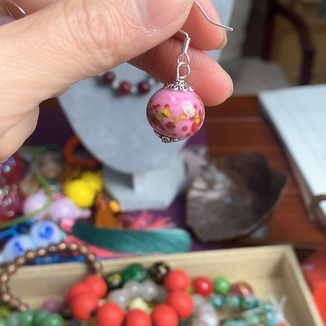 玻璃颈饰5869808090800