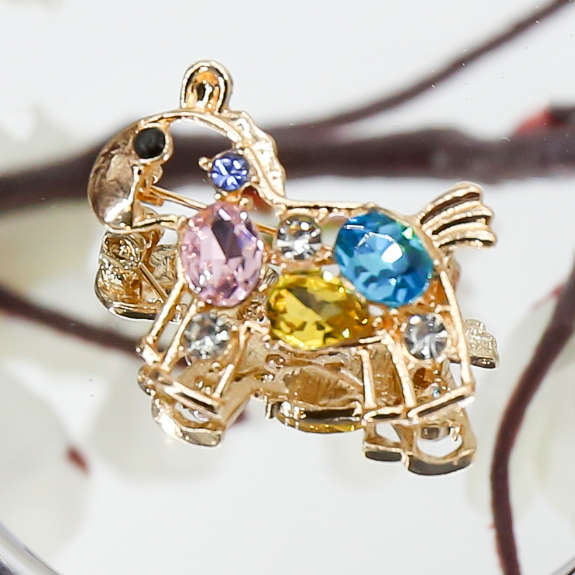 锌合金胸针 精品小马胸针3001