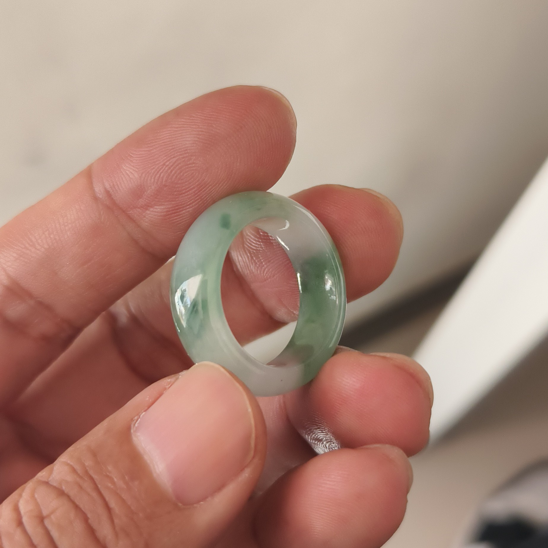 卡21圈口天然缅甸翡翠戒圈