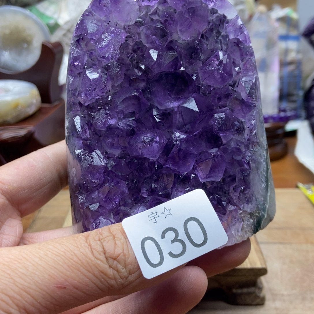 紫晶大型摆件（非配饰）未镶嵌