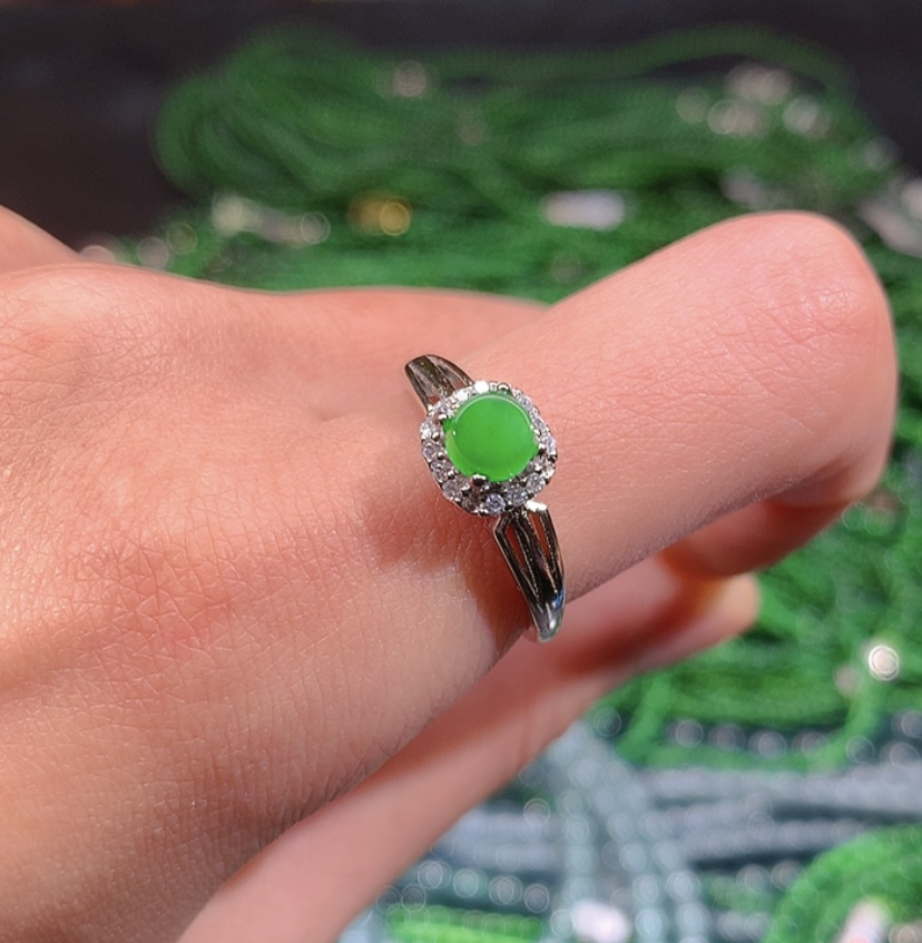 天然a货翡翠戒指