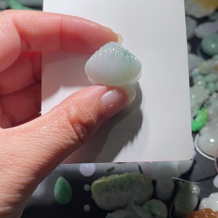 颈饰未镶嵌翡翠天