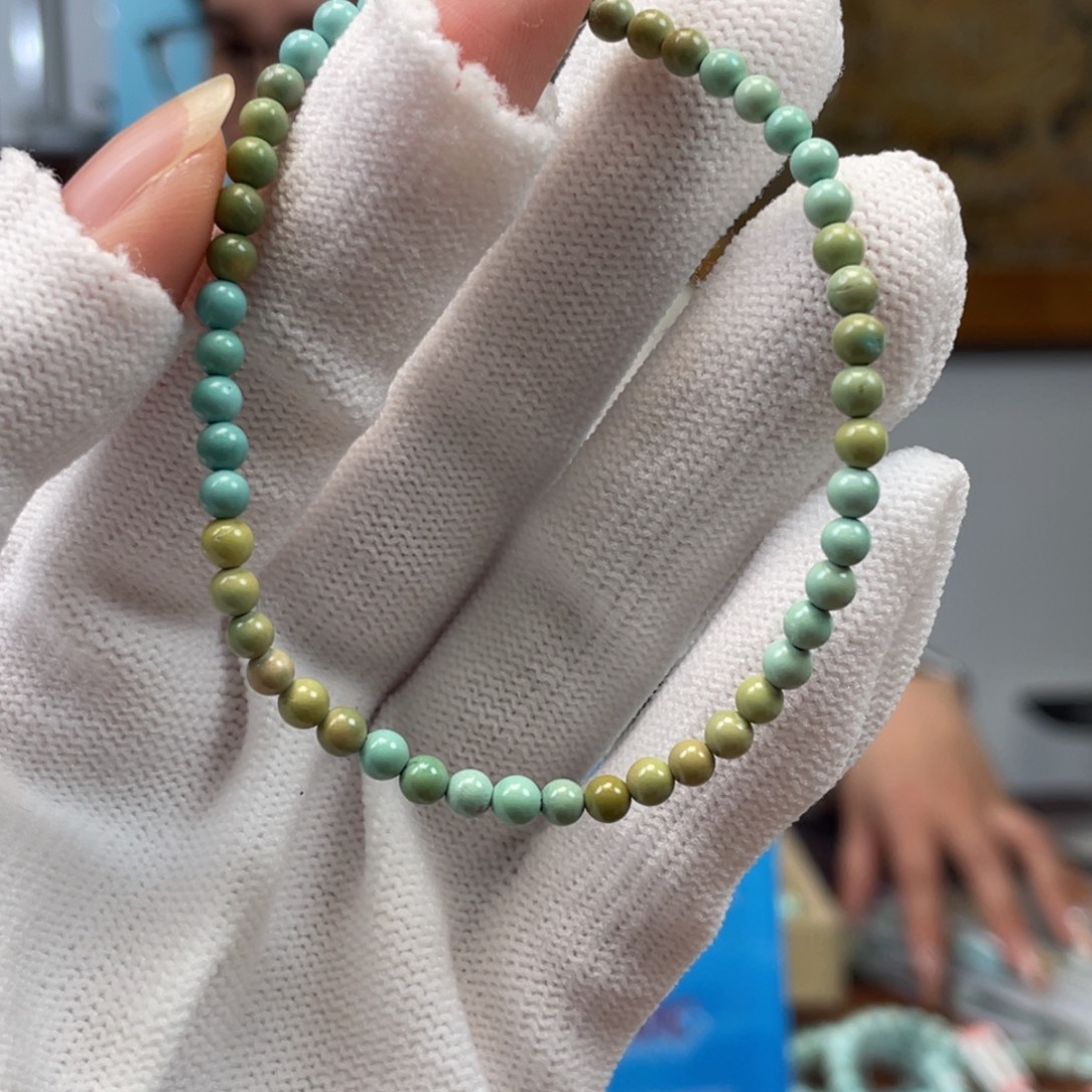 绿松石未镶嵌挂件