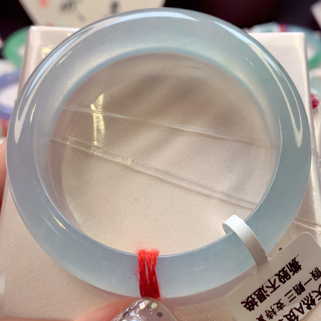 翡翠手镯未镶嵌114号正圈77