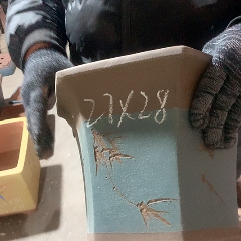 紫砂花盆手工制作