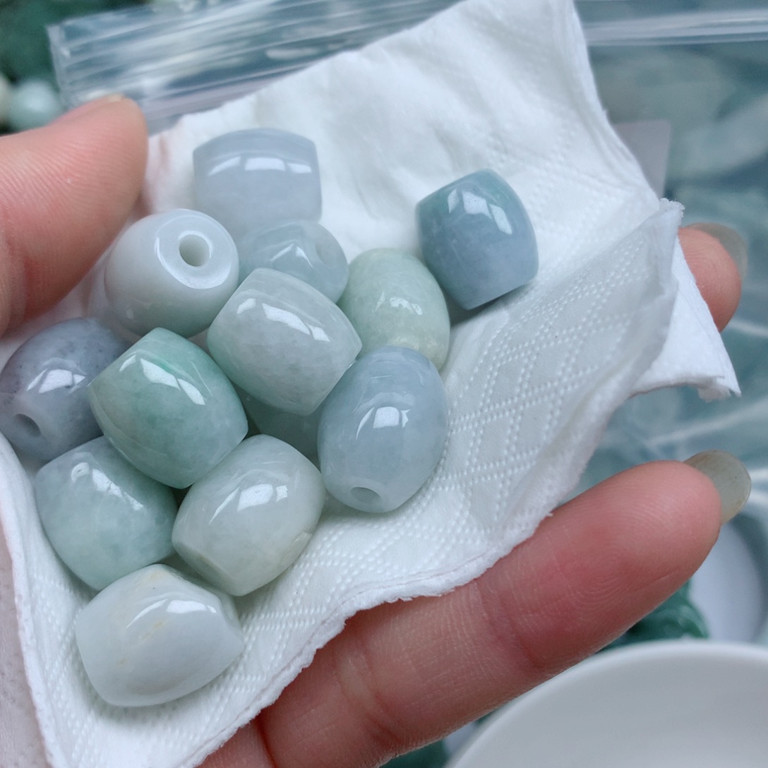 翡翠未镶嵌吊坠(不含链)吊坠