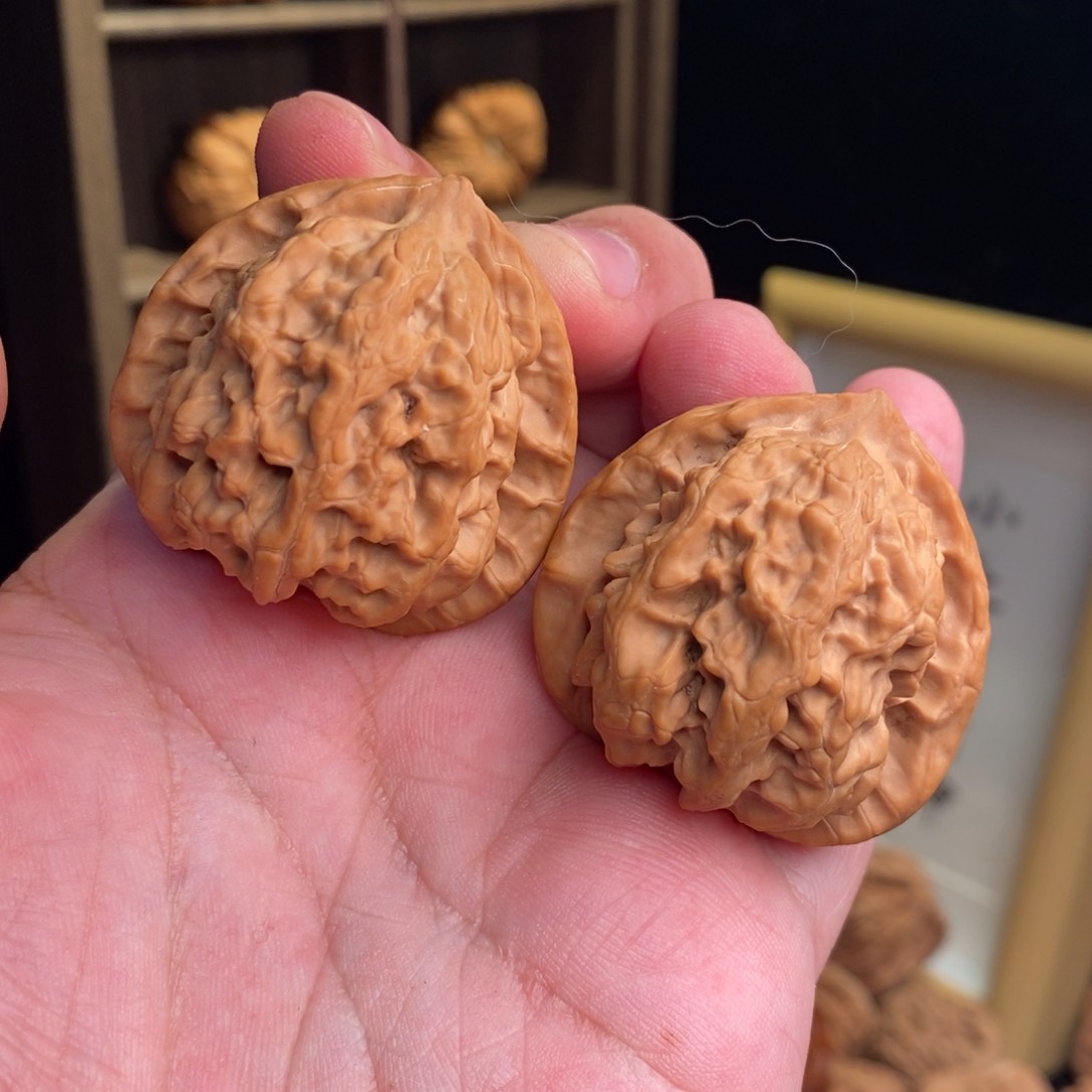 文玩核桃把件41全品梨木台