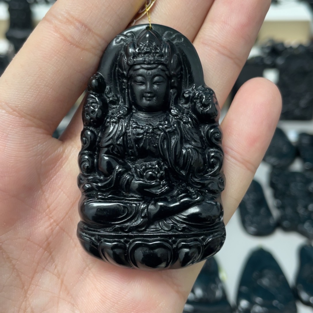 未镶嵌蛇纹石玉吊坠