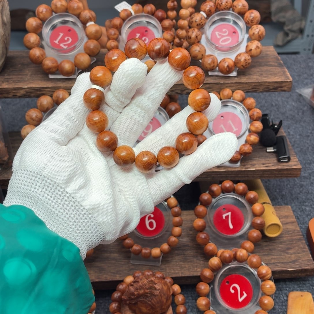 良****柏木（崖柏）手串/手链15红黑油黄粉骨料乱纹