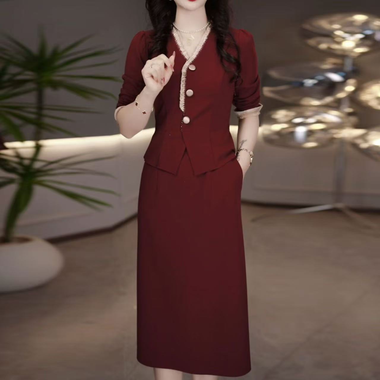 5646#2025早秋新款时尚气质女士修身显瘦红色优雅假两件连衣裙