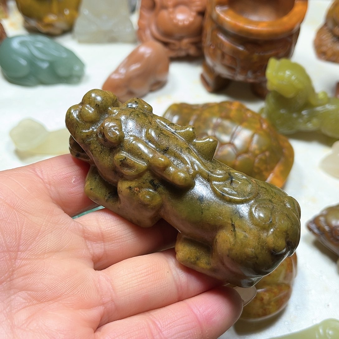 白玉菩提吊坠白玉菩提吊坠
