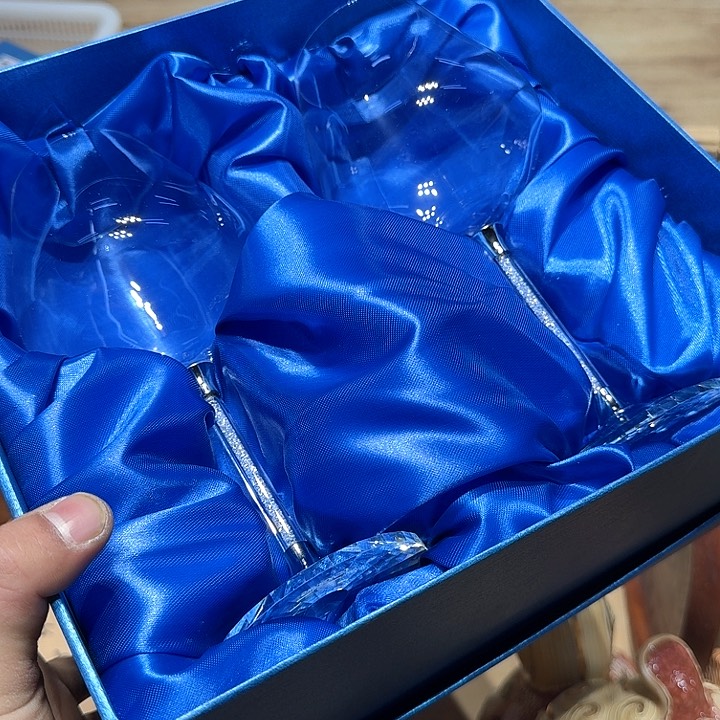 中古物品，谨慎参拍肉*！