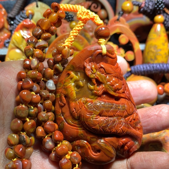 玛瑙/玉髓颈饰未镶嵌