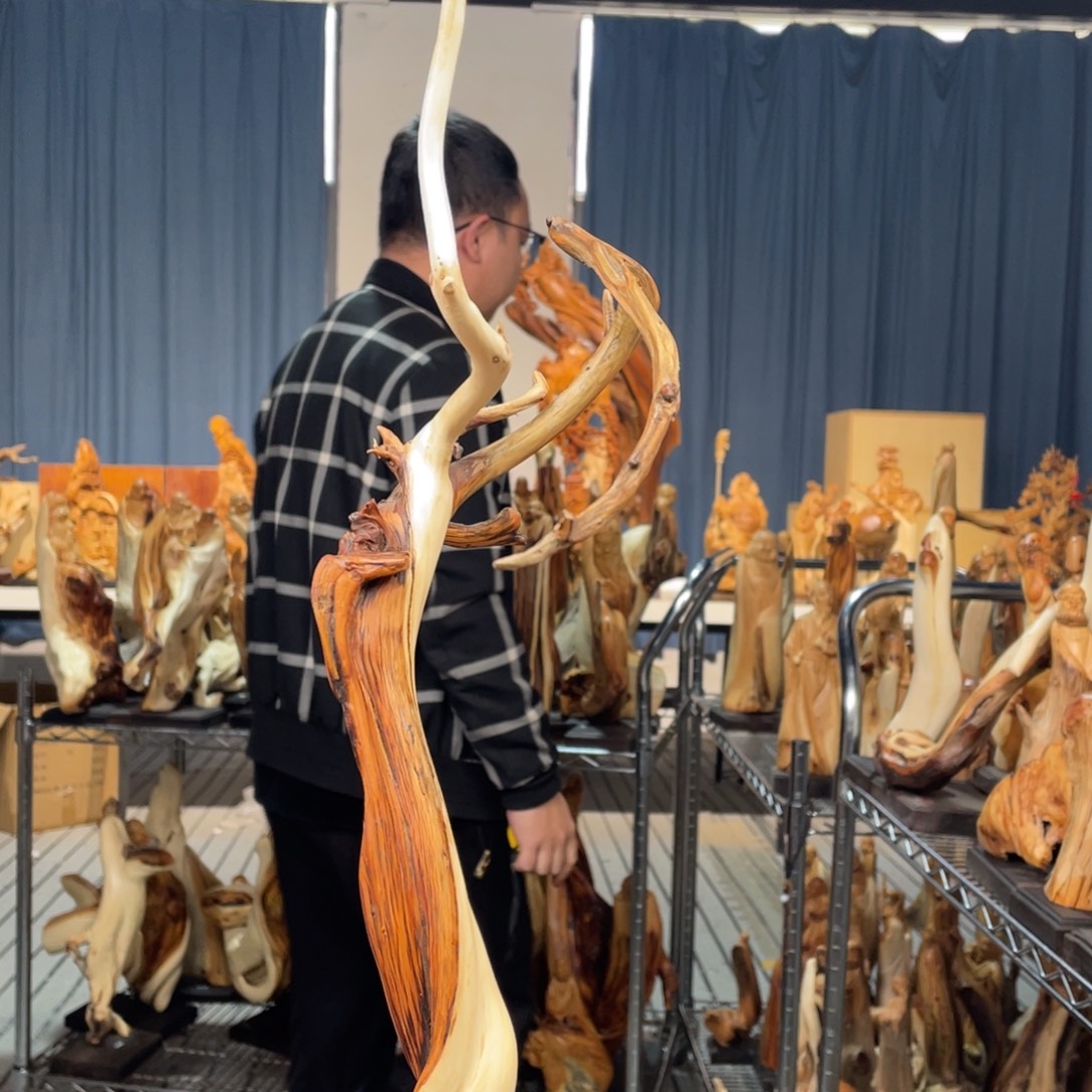 柏木（崖柏）随型摆件