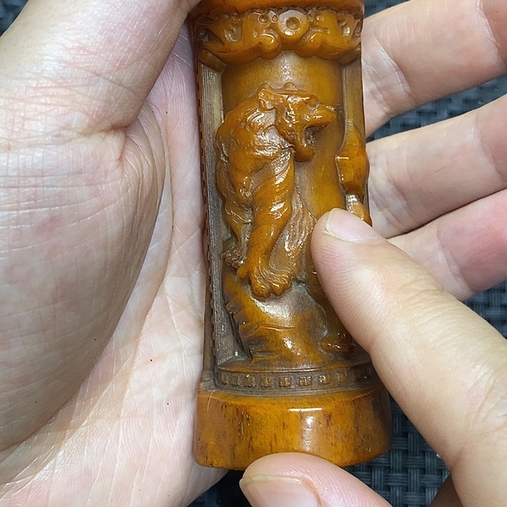 吊坠滴血莲花菩提