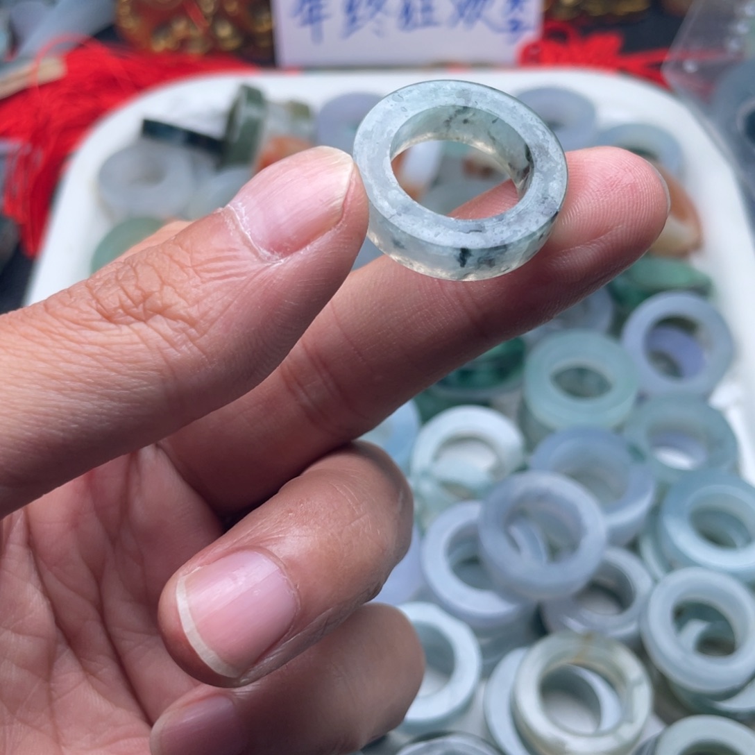 定制翡翠未镶嵌天然翡翠