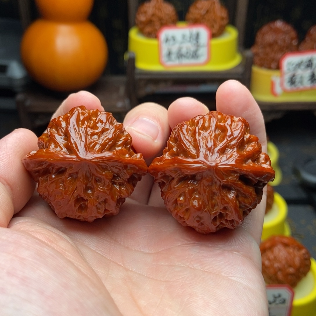 晨***曦文玩核桃吊坠40易县粗筋