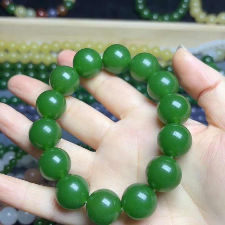 菠菜绿16mmmmmmmm手链