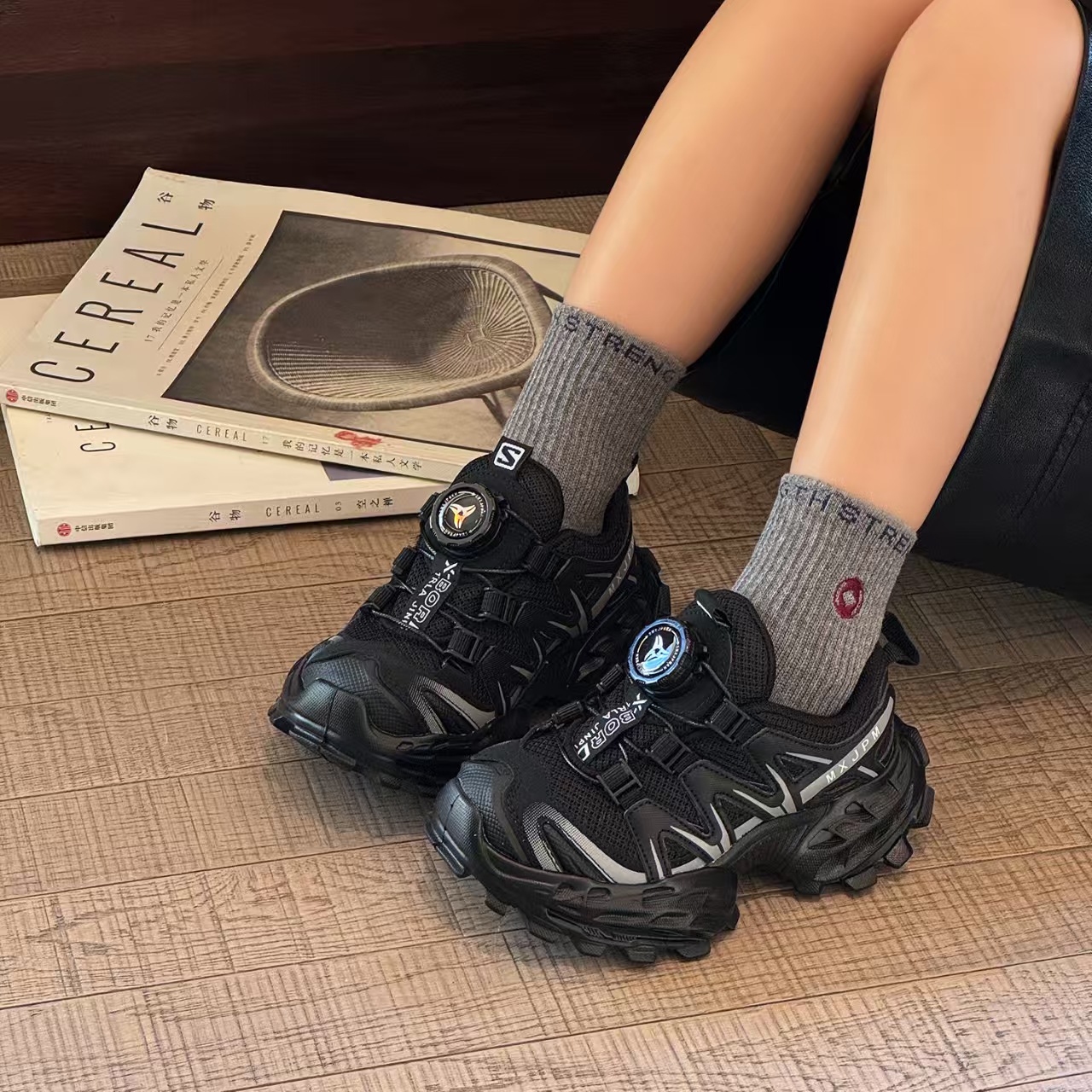 9952款新款旋转扣儿童鞋老爹鞋厚底运动鞋加绒男女童潮鞋休闲鞋