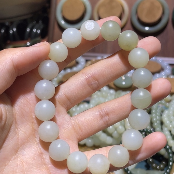 未镶嵌手链和田玉