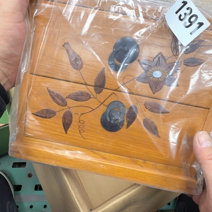 瓷片工艺品摆件瓷器摆件666