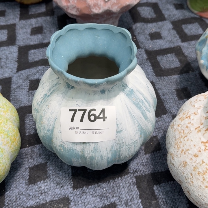 Z***~瓷片景德镇高温花器编码7764高23口8默认无孔